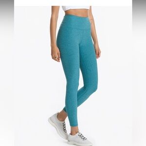 Vuori Clean Elevation leggings